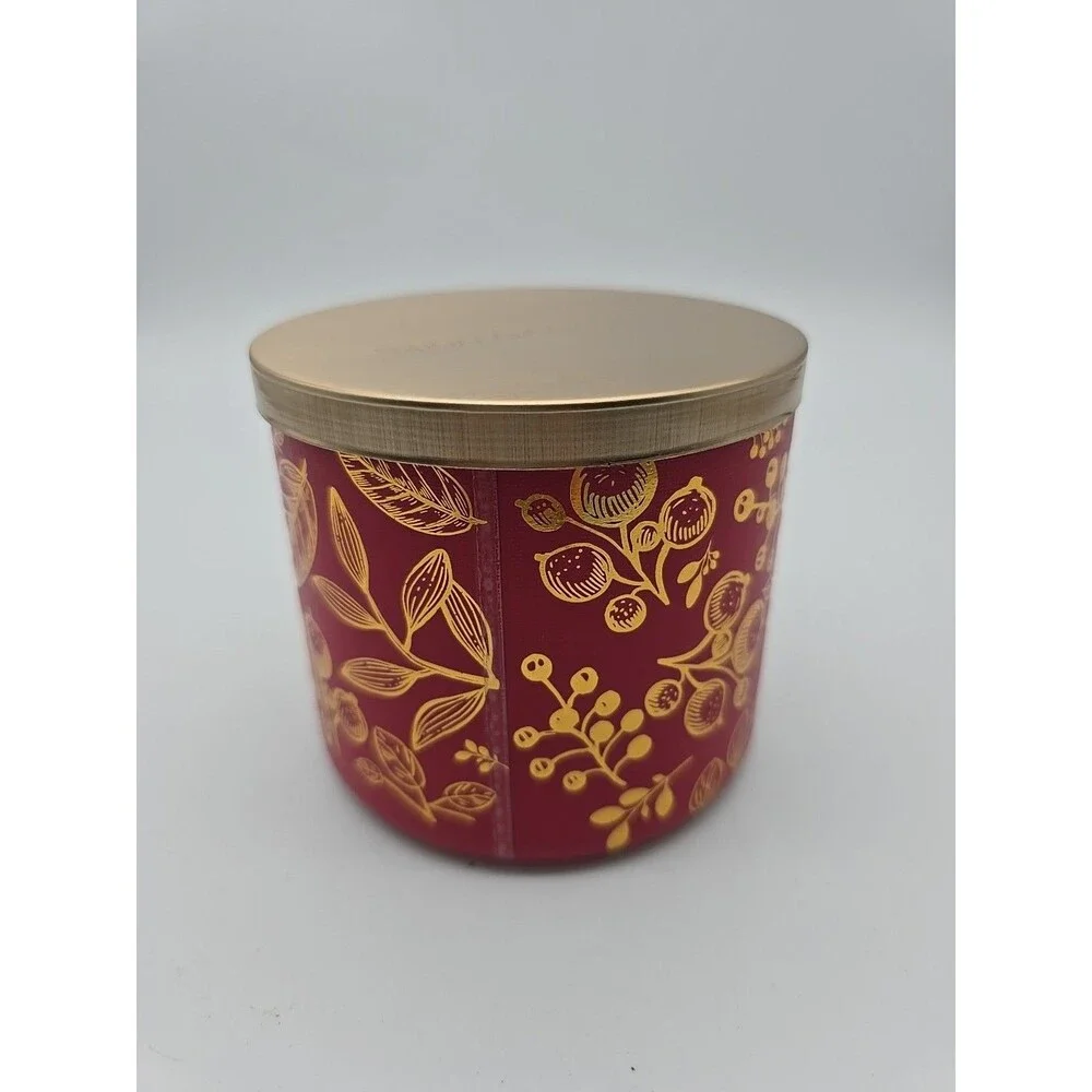 Bath & Body Works 3-Wick Scented Candle in Frosted Cranberry 14.5 oz